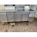 Table réfrigère T°-2°+8° ventilée, 4 portes GN 1/1, 550 Lit