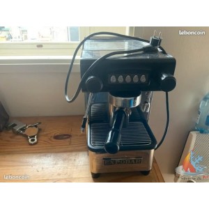 /16666-35236-thickbox/machine-a-cafe-1-groupe-reservoir-deau-occasion.jpg